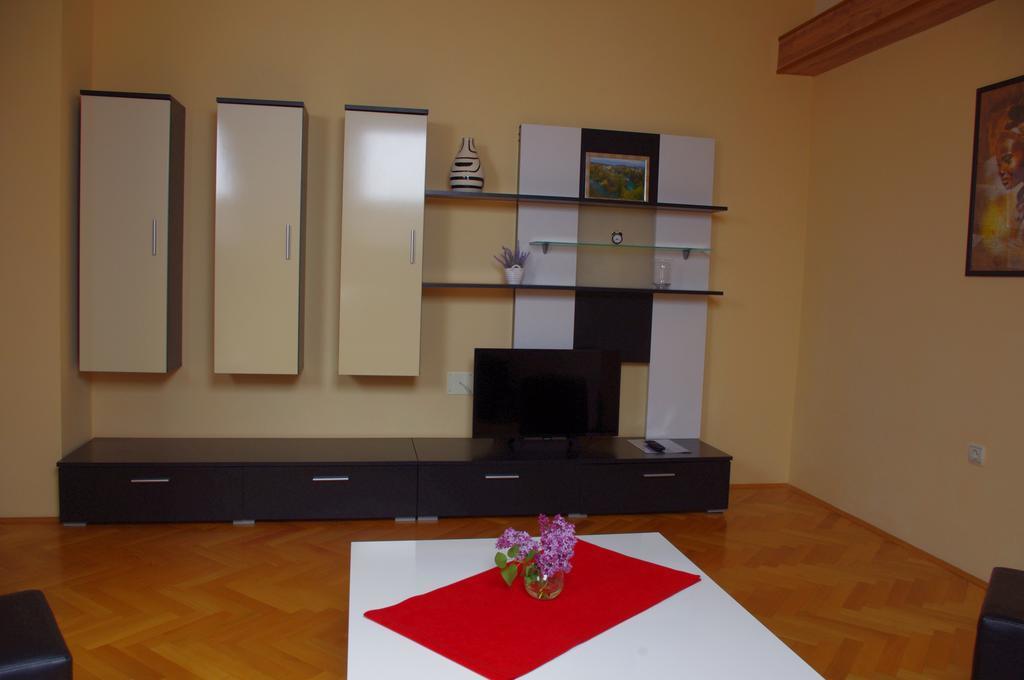 Apartment Tomy Slunj Extérieur photo